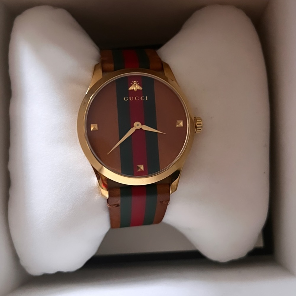 Gucci Unisex YA1264077 G-Timeless Multicolored Leather Watch